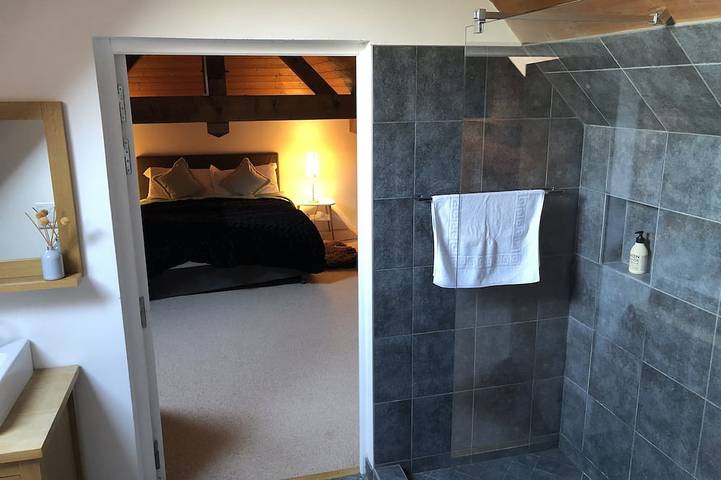 Gîte pour 4 personnes, avec jardin à Domancy - 4