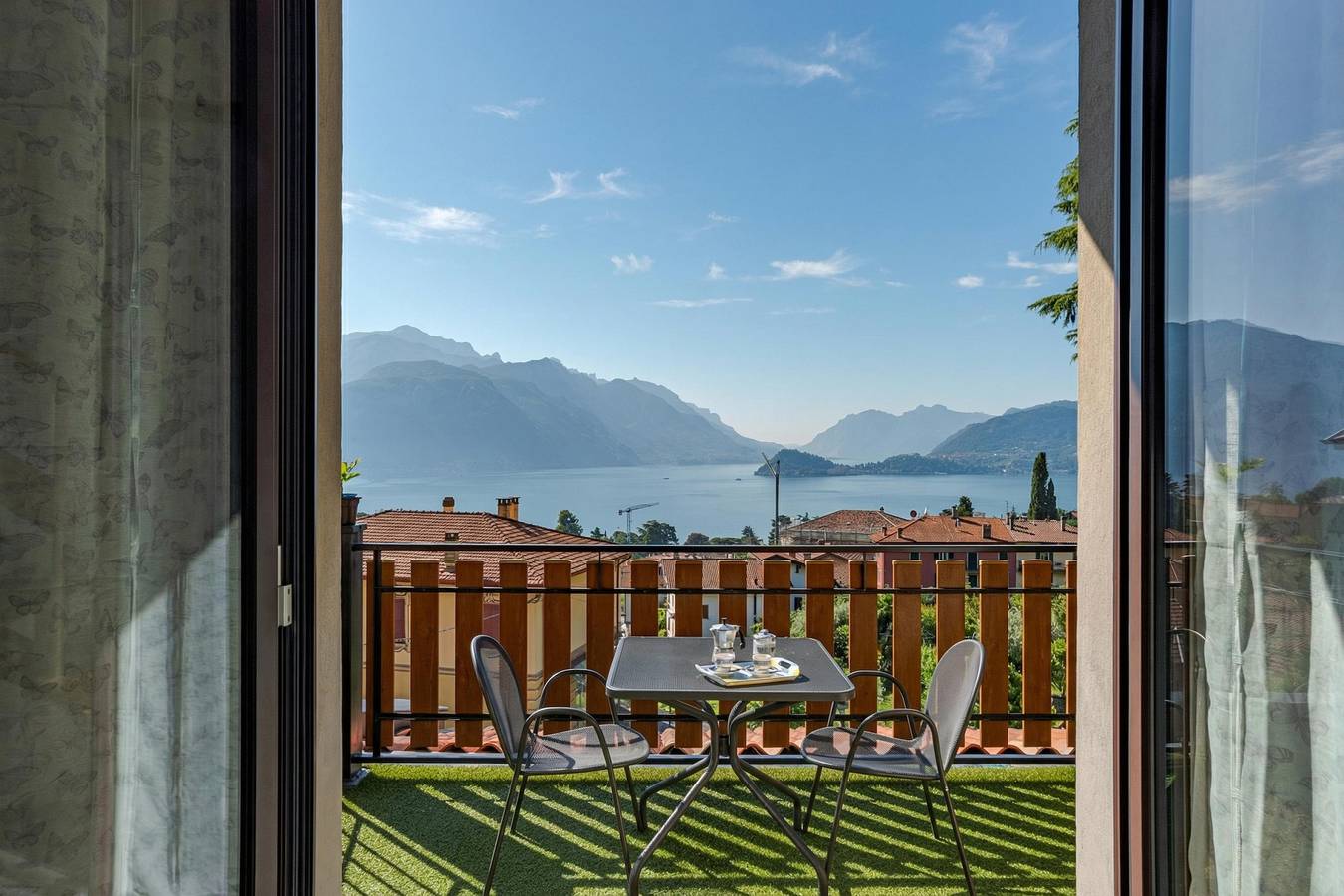 Entire apartment, Co.Ri. Appartamenti 5 in Comune di Menaggio, Lake Como