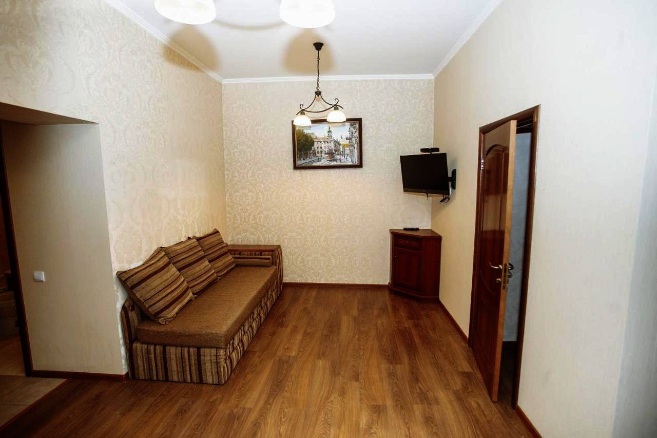 Ganze Wohnung, Apartment near Museum in Lviv, Oblast Lemberg