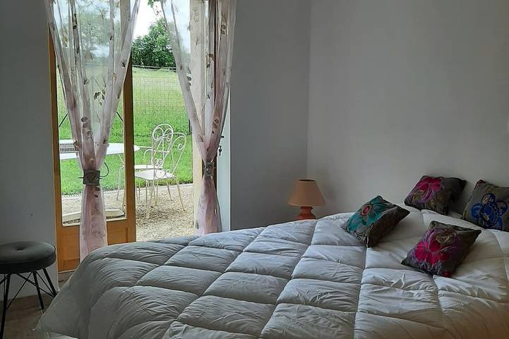 Location de vacances pour 6 personnes, avec jardin et terrasse à Cosne-Cours-sur-Loire - 2