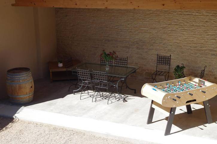 Location de vacances pour 8 personnes, avec jardin à Lugny - 2