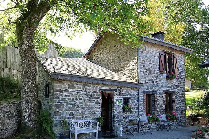 Gîte pour 3 personnes, avec jardin, animaux acceptés à Bièvre