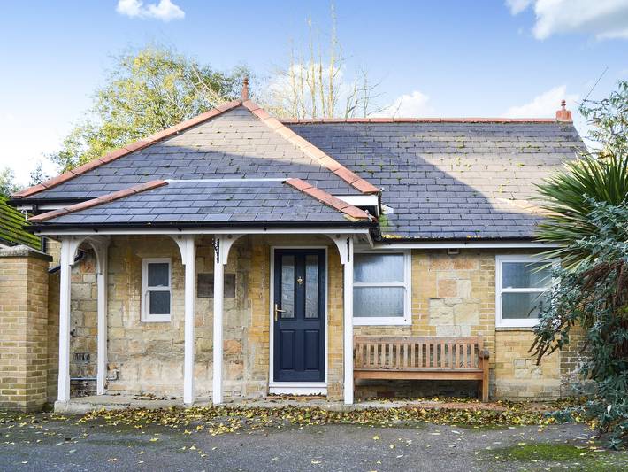 Log cabin for 2 people on the Isle of Wight