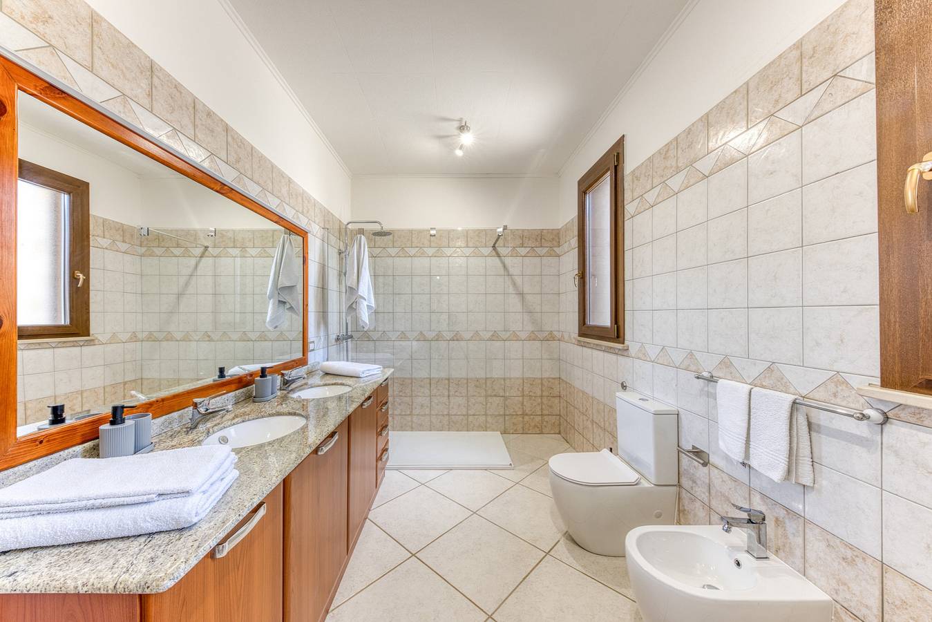 Villa 'Marilor' met zeezicht, wifi en airconditioning, foto 12
