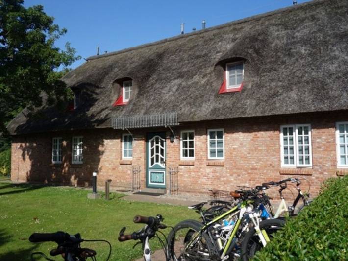 Ferienwohnung für 2 Personen, mit Garten und Terrasse in Alkersum - 2