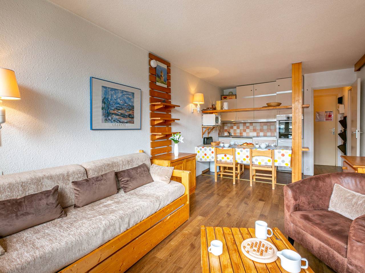 Studio entier, Appartement skis aux pieds à La Daille avec balcon et cuisine équipée in Val-d'Isère, Parc National de la Vanoise