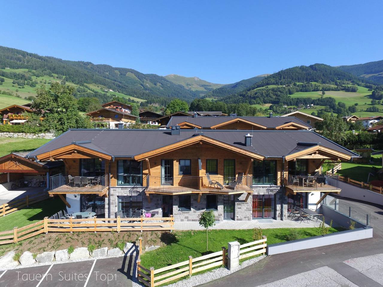 Ganze Wohnung, Luxuswohnung mit Terrasse in der Nähe von Kaprun in Piesendorf, Pinzgau