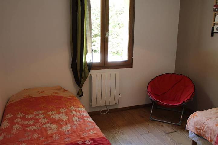 Location de vacances pour 5 personnes, animaux acceptés à Tamniès - 2