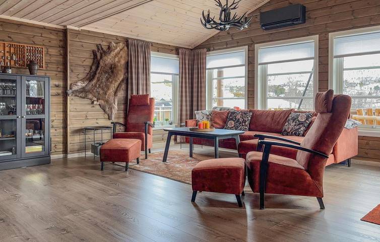 Ferienhaus für 8 Personen mit Garten in Eidfjord