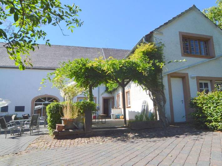 Ferienwohnung für 4 Personen, mit Terrasse und Garten
