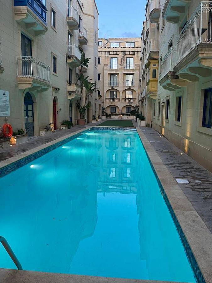 Ferienwohnung für 5 Personen, mit Pool und Terrasse sowie Ausblick - 1