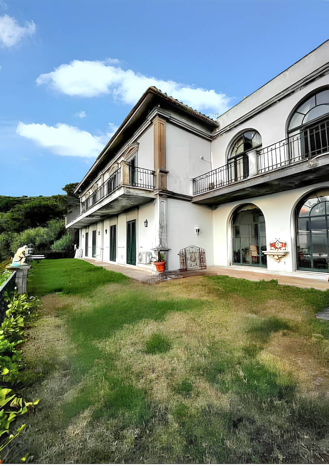 Apartamento entero, Apartamento espacioso con vista al mar en Massa Lubrense in Massa Lubrense, Provincia de Nápoles