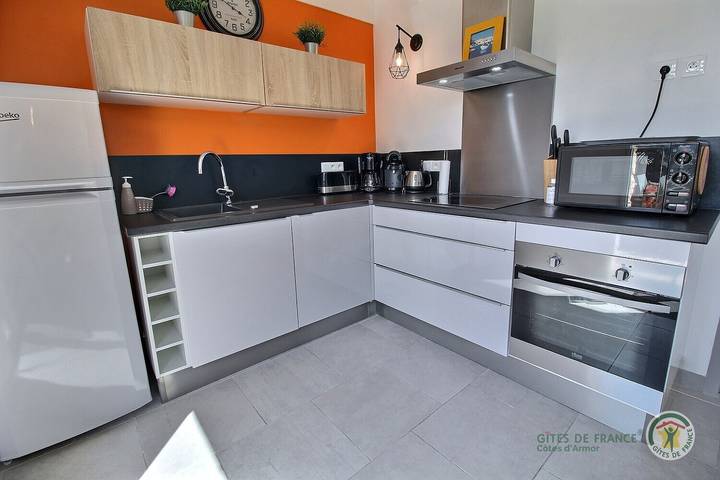 Gîte pour 4 personnes, avec Terrasse et Jardin à Lézardrieux - 4