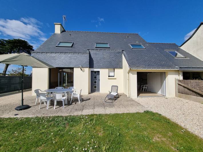 Location de vacances pour 6 personnes, avec terrasse dans Plage Saint-Jacques