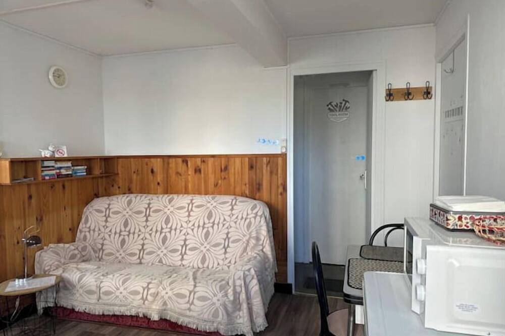 Entire apartment, Le Cocoon du Port in Niort, Niort region