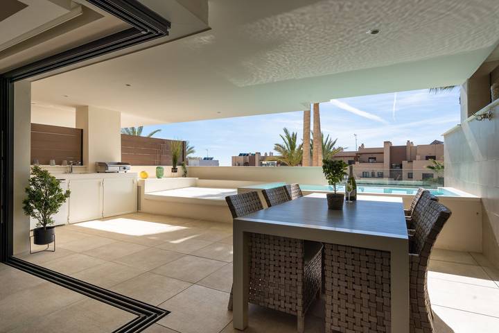 Entire apartment, Holiday Apartment "Azalea 471" with Pool, Terraces & Wi-Fi in La Cala de Mijas, Mijas