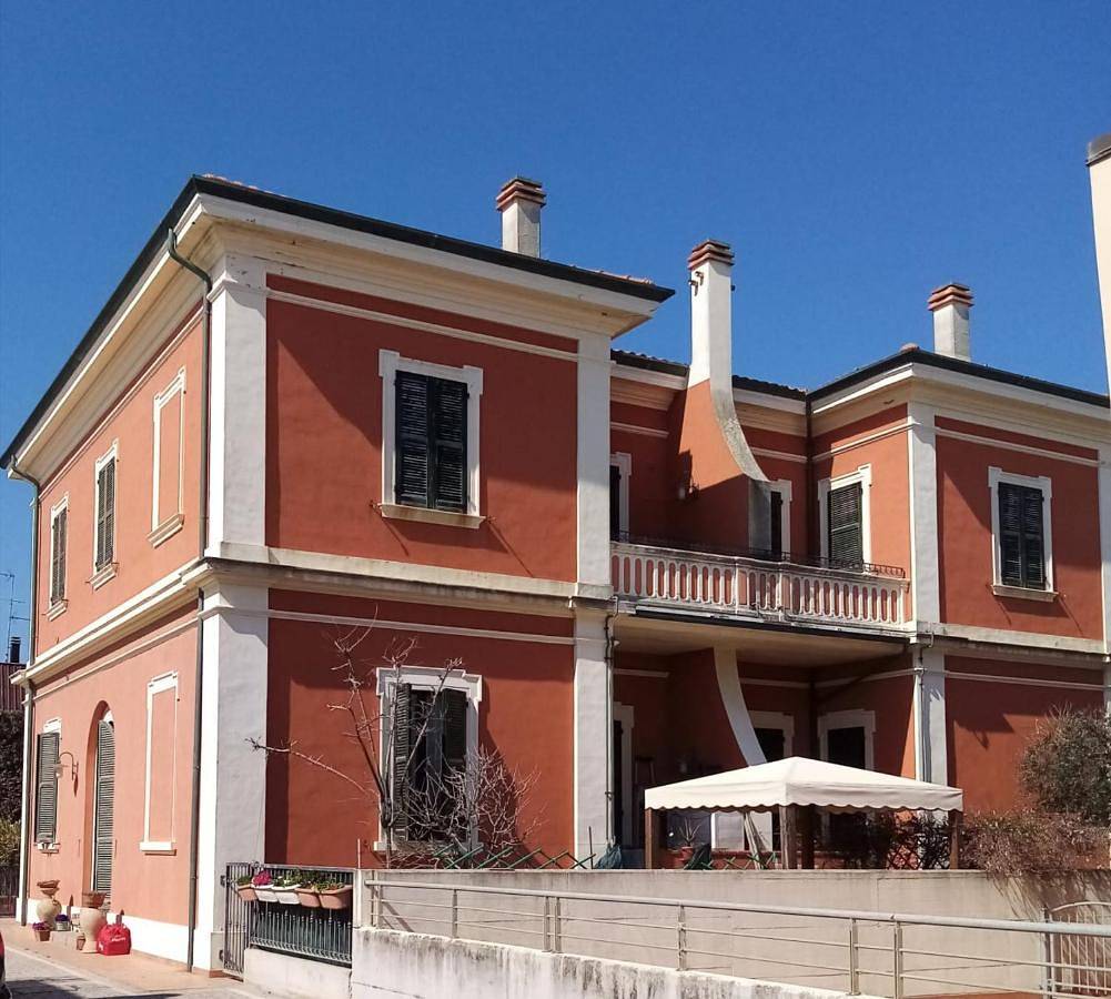 Appartement entier, Appartamento Prima Fila Mare , La Vecchia Chiesa in Marotta, Région de Mondolfo