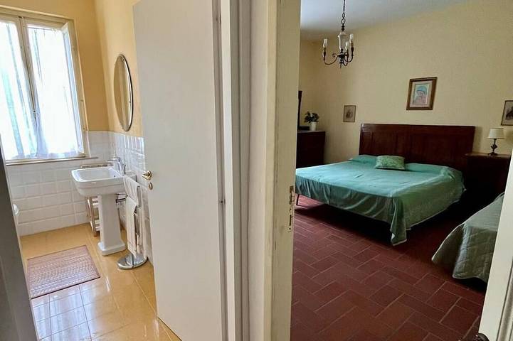 Tuscan country house with swimming pool Dog friendly in Larciano, Provincia di Pistoia