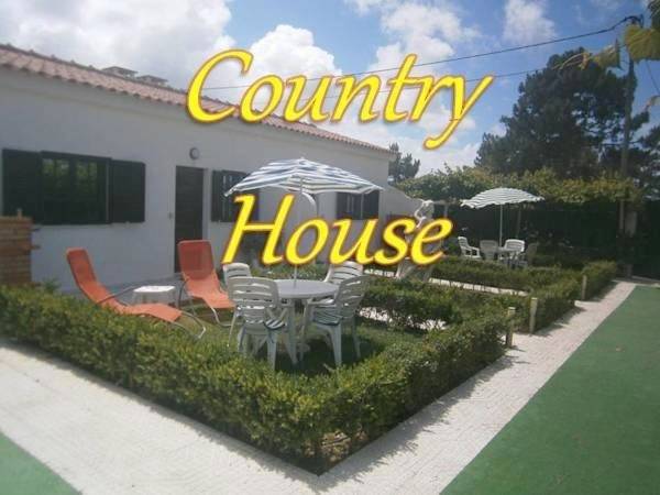Gîte pour 4 personnes, avec Terrasse et Jardin dans Aldeia Do Meco