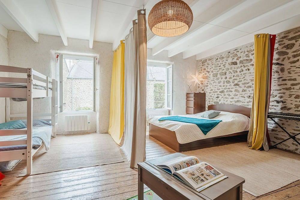 Maravillosa casa de vacaciones  para 5 personas con Wifi y mascotas permitida in La Richardais, Región de Saint-Malo