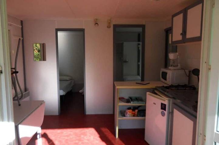 Gîte pour 4 personnes, avec Piscine à Urt - 2