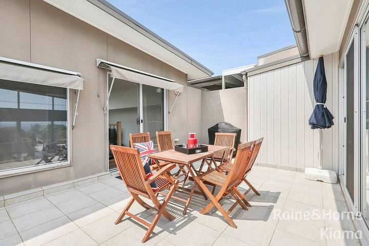 Holiday home for 6 people, with balcony in Kiama