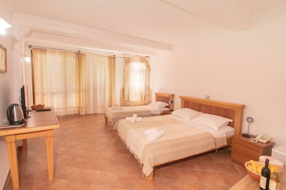 Levantin Inn 1,3 Zimmer N4 Meerseite in Sveti Stefan, Opština Budva