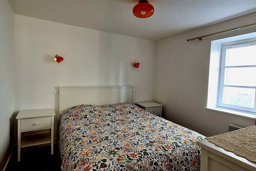 Appartement entier, En bord de mer, appartement T2 bien situé, à Roscoff in Roscoff, Ceinture Dorée