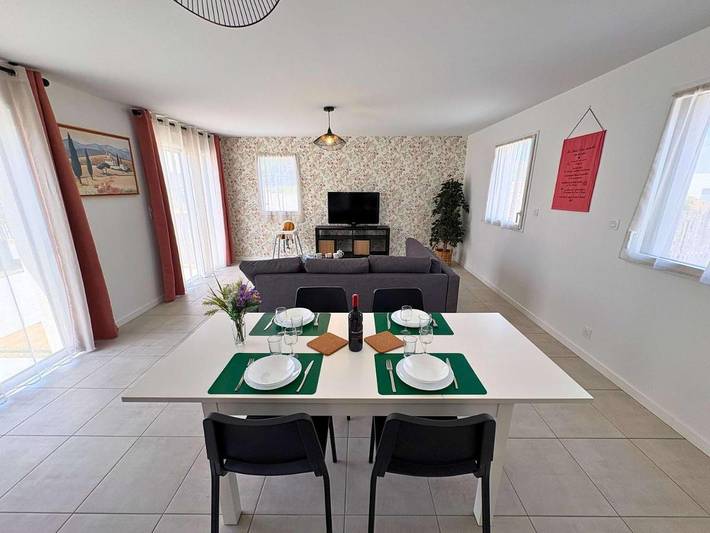 Location de vacances pour 4 personnes, avec Balcon ainsi que Terrasse et Jardin à Milizac - 4