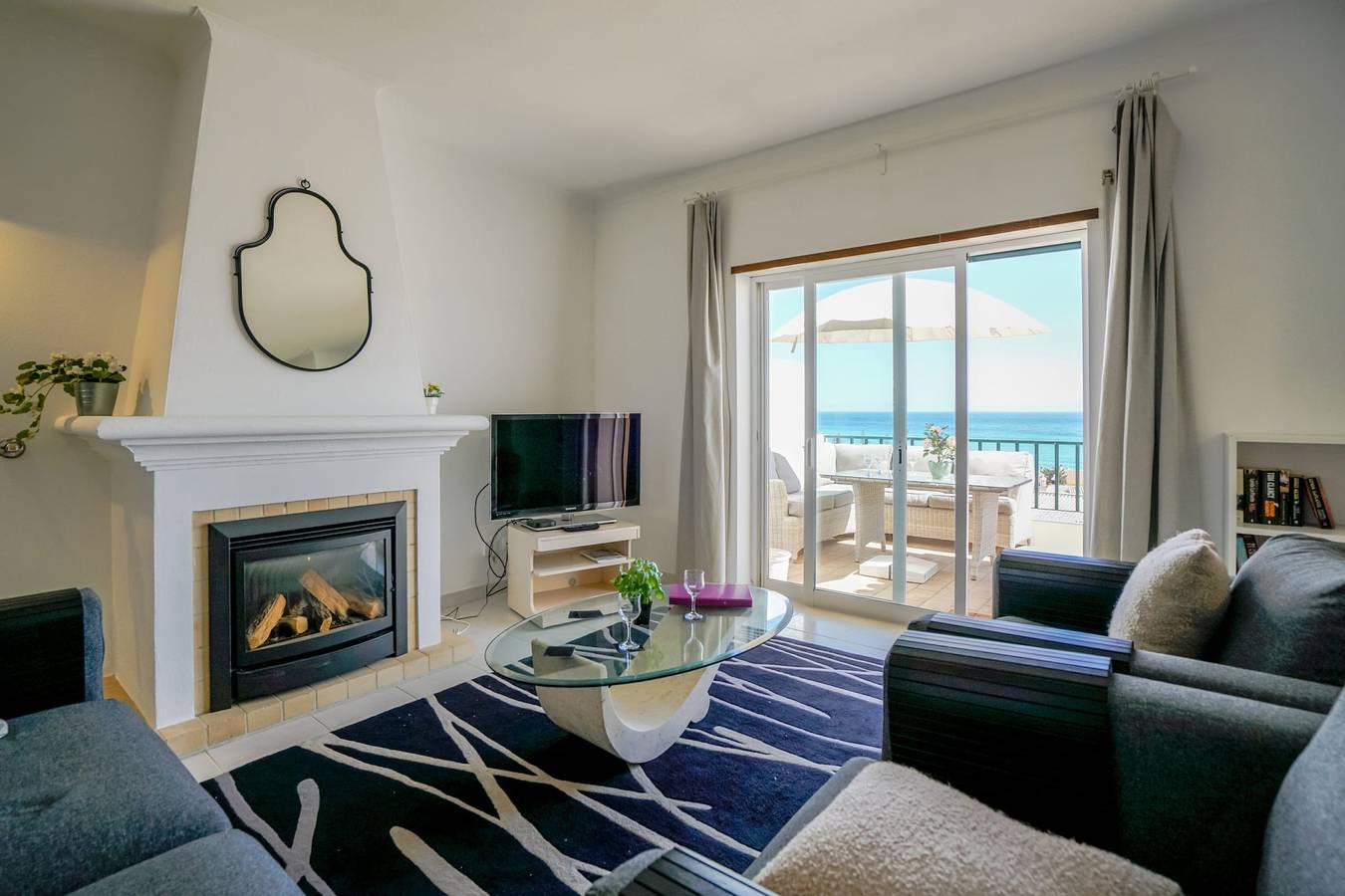 Ganze Wohnung, Ferienwohnung für 6 Personen mit Balkon in Praia da Luz, Faro Distrikt