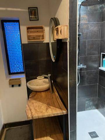Three-Bedroom Holiday Home in Saint-Béat, Pyrénées