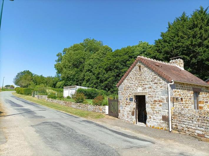 Location de vacances pour 2 personnes, avec jardin, animaux acceptés dans Putanges-le-Lac - 2