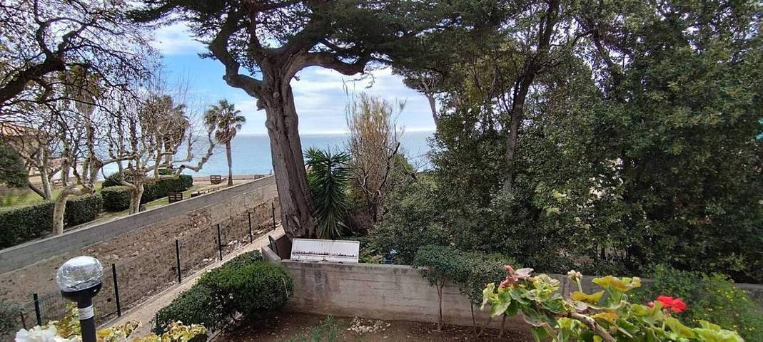 Appartement de vacances pour 4 personnes, avec terrasse et vue