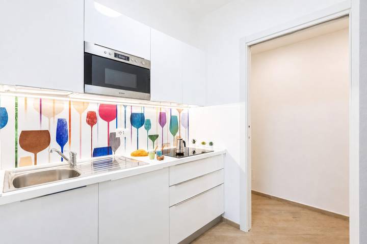 Appartamento intero, Central Flat with Private Parking in Genova in Genova (Città), Genoa