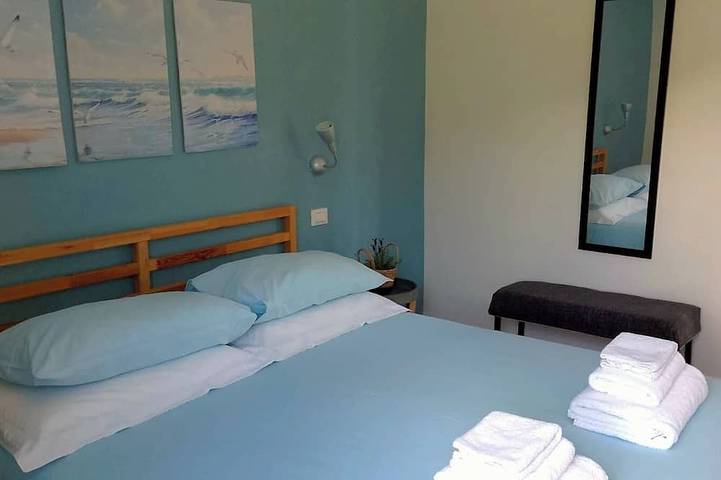 Ganze Wohnung, Moderne und helle Wohnung Sant'Anna 3 in Salo Gardasee in Salò, Gardasee-Berge