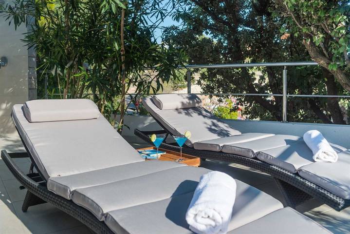Villa Family Dream with Pool in Mandre, Pag