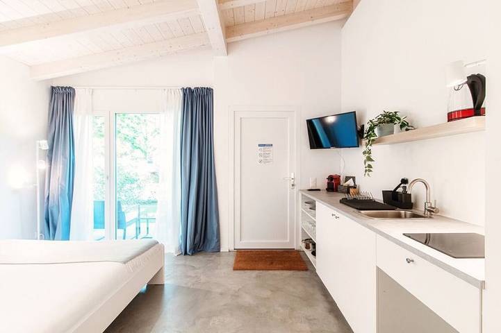 Ganze Wohnung, Ein barrierefreies Studio-Apartment (Le Betulle Studio 6) in Origlio, Luganersee