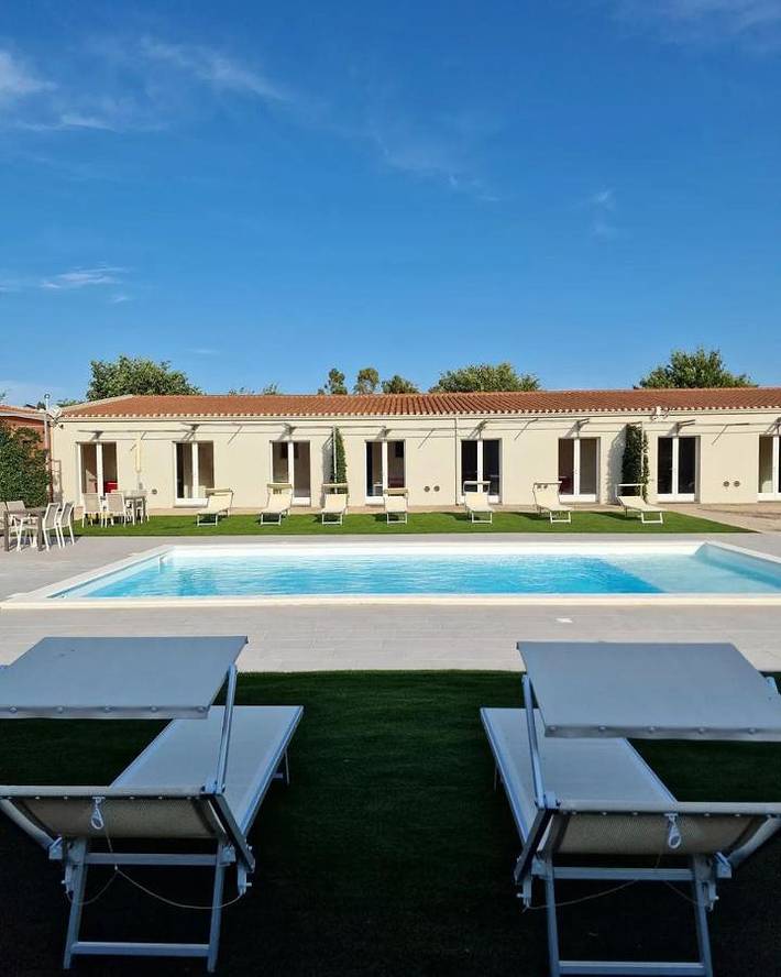 Hôtel pour 2 personnes, avec Jardin ainsi que Piscine et Vue à Tuili