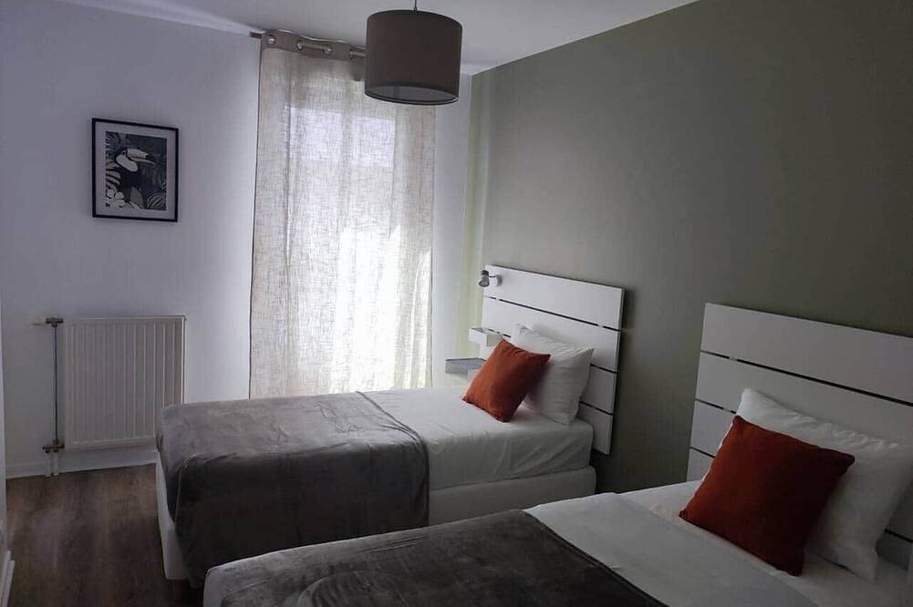 Entire apartment, Beautifull 3 rooms flat in Evry 35 mins from Paris in Évry-Courcouronnes, Essonne