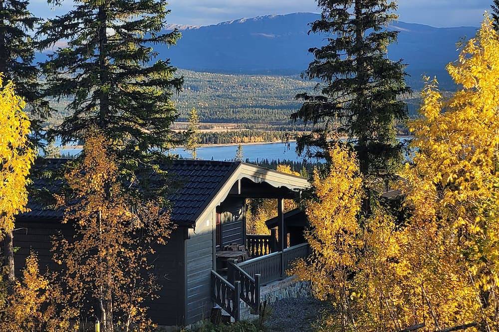 Amazing Mountain View Cabin! in Ottsjö, Jämtland