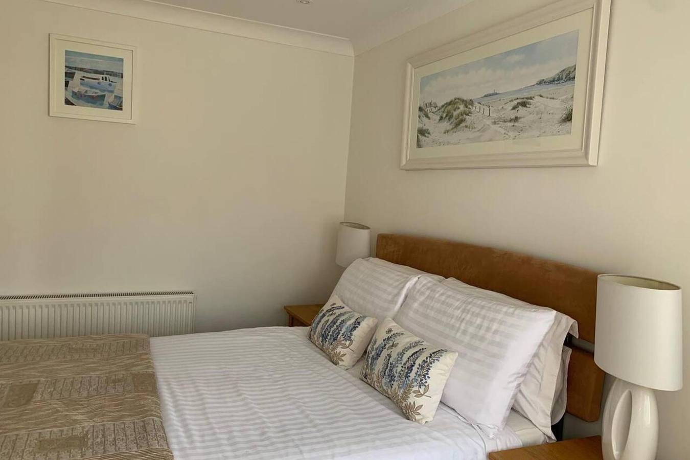 Apartamento de férias inteiro, 1Bed Apartment Sleeps 2 - Free Parking, Wifi in Barton on Sea, Hampshire