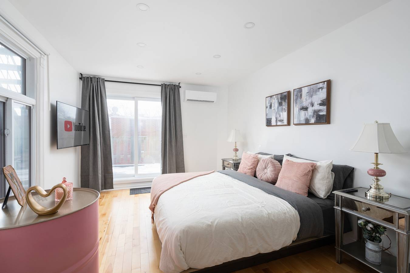 Appartement de vacances entier, Downtown Luxe - Stationnement, Métro, Lit King, 6 couchages in Le Plateau-Mont-Royal, Montréal