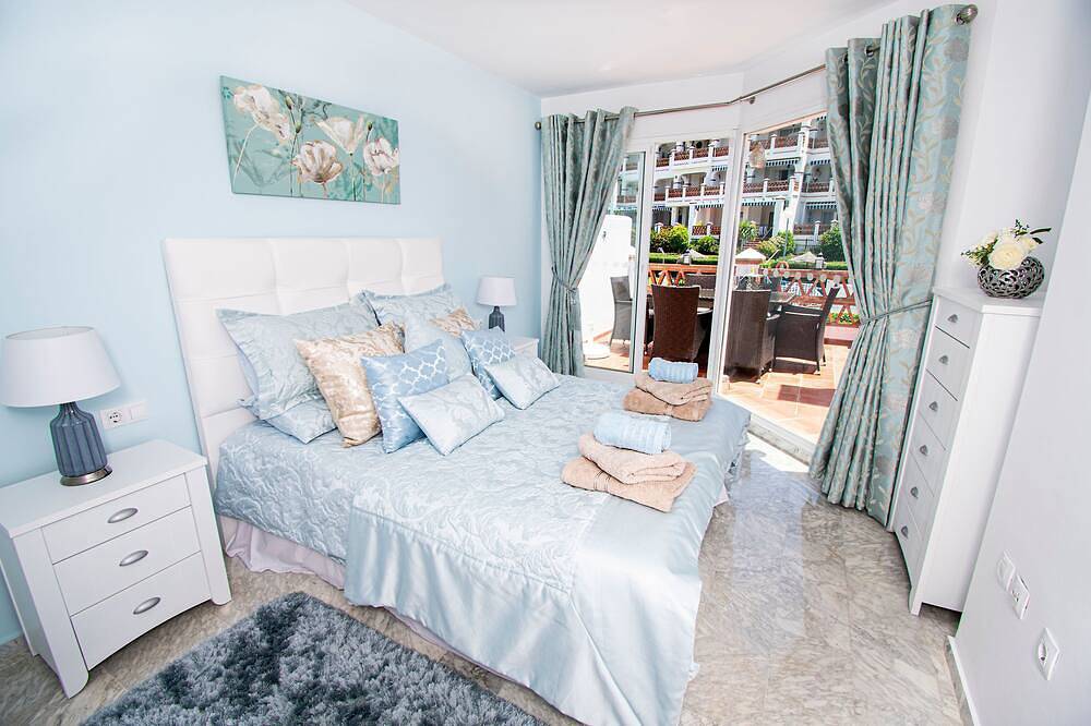 Geheel appartement, Luxe penthouse Mijas golf, prachtig ingericht met uitzicht op de bergen. in Mijas Golf, Mijas