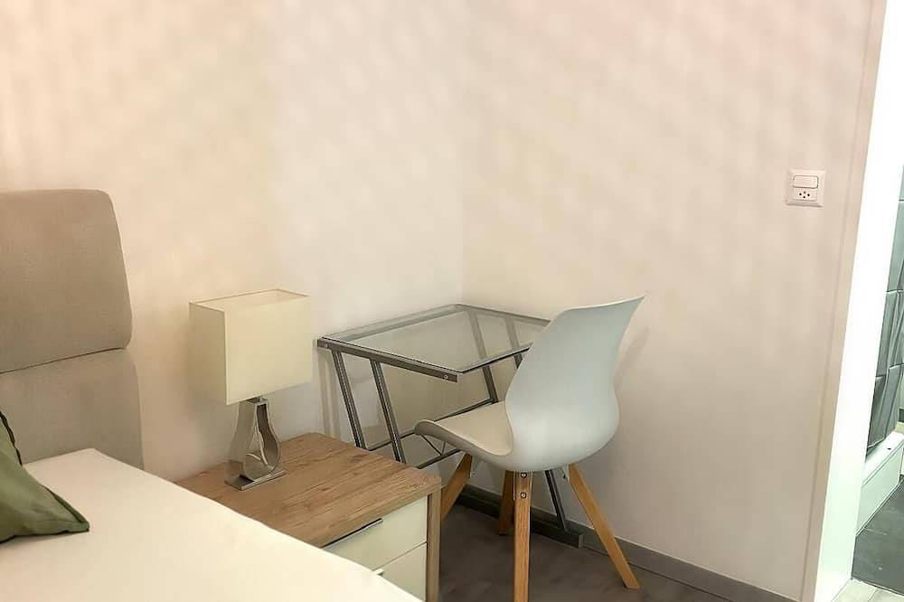 Entire apartment, Nice apartment with Wifi&Self Check-In in Center of Zürich in Zurich, Zurich district
