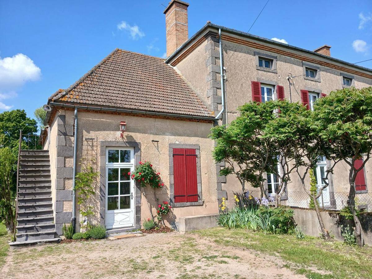 Évasion familiale isolée 10 pers Paix & nature in Jaligny-sur-Besbre, Région de Vichy