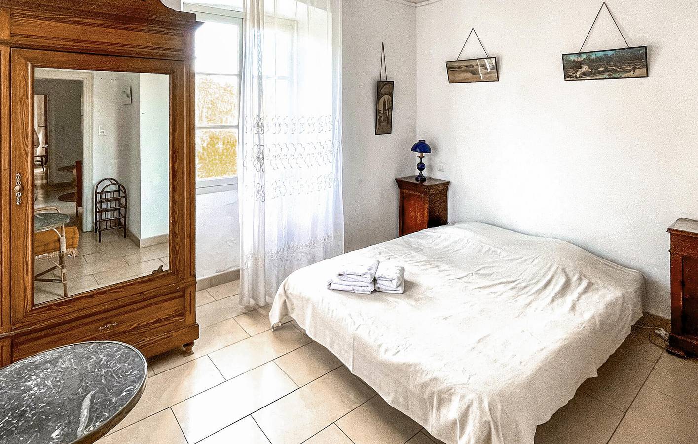 Ganze Ferienwohnung, Erdgeschosswohnung in der Nähe von Ghisoni Center mit Straßenparkplatz in Ghisoni, Regionaler Naturpark Korsika