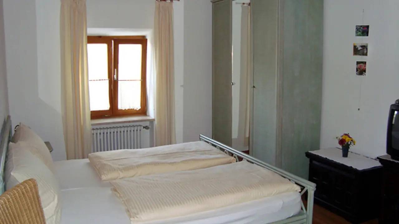Doppelzimmer für 2 Personen in Neuötting in Neuötting, Landkreis Altötting