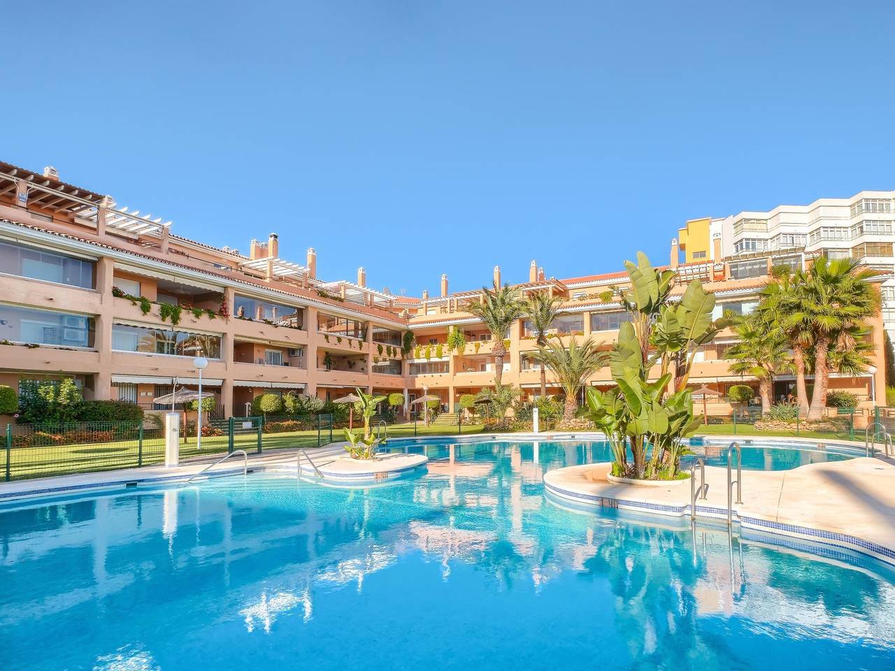 Holiday Apartment for 6 People in La Cala de Mijas, Mijas