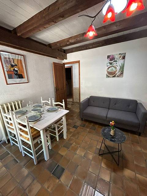 Gîte pour 4 personnes avec piscine in Chassiers, Parc naturel régional des Monts d'Ardèche