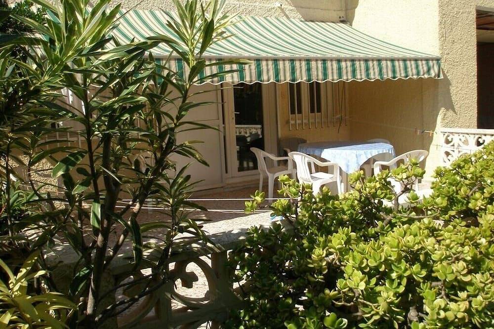 Entire apartment, 3 bedroom apartment 40 meters from the beach in Playa Moncayo, Guardamar del Segura
